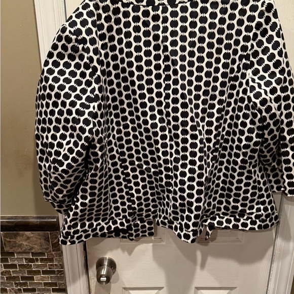 Dressbarn Black and White Patterned Women's Jacket - Size 3X - Picture 5 of 5